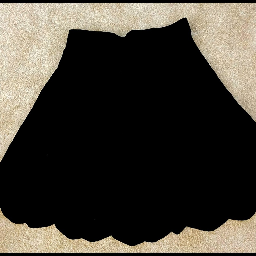 NWT Olivia & Grace black scalloped edge skirt. Thank you for stopping by!